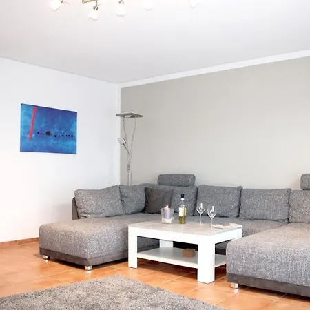 Strandhaus Redewisch Whg 5 * Boltenhagen (Ostseebad)